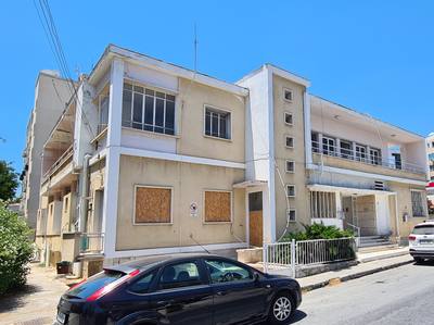 Οικόπεδο για οικιστική ανάπτυξη στην καρδιά της Αγίας Ζώνης, Λεμεσός, μικρογραφία 1