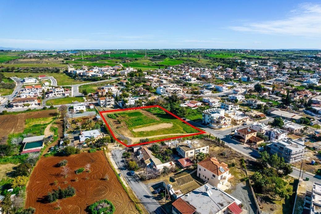 Shared residential field in Ormideia, Larnaca photo 2