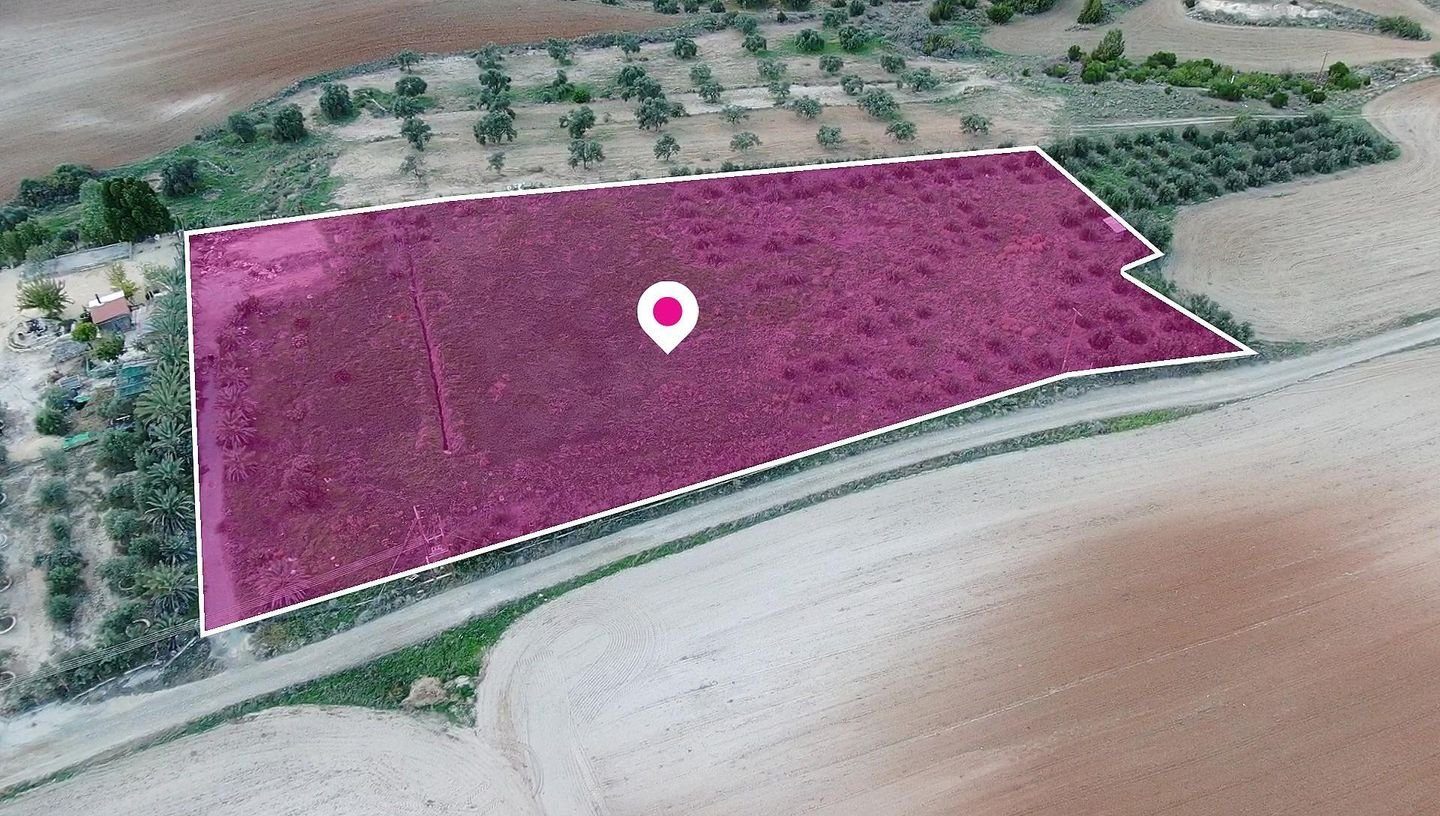 Residential Field in Latsia, Nicosia photo 2