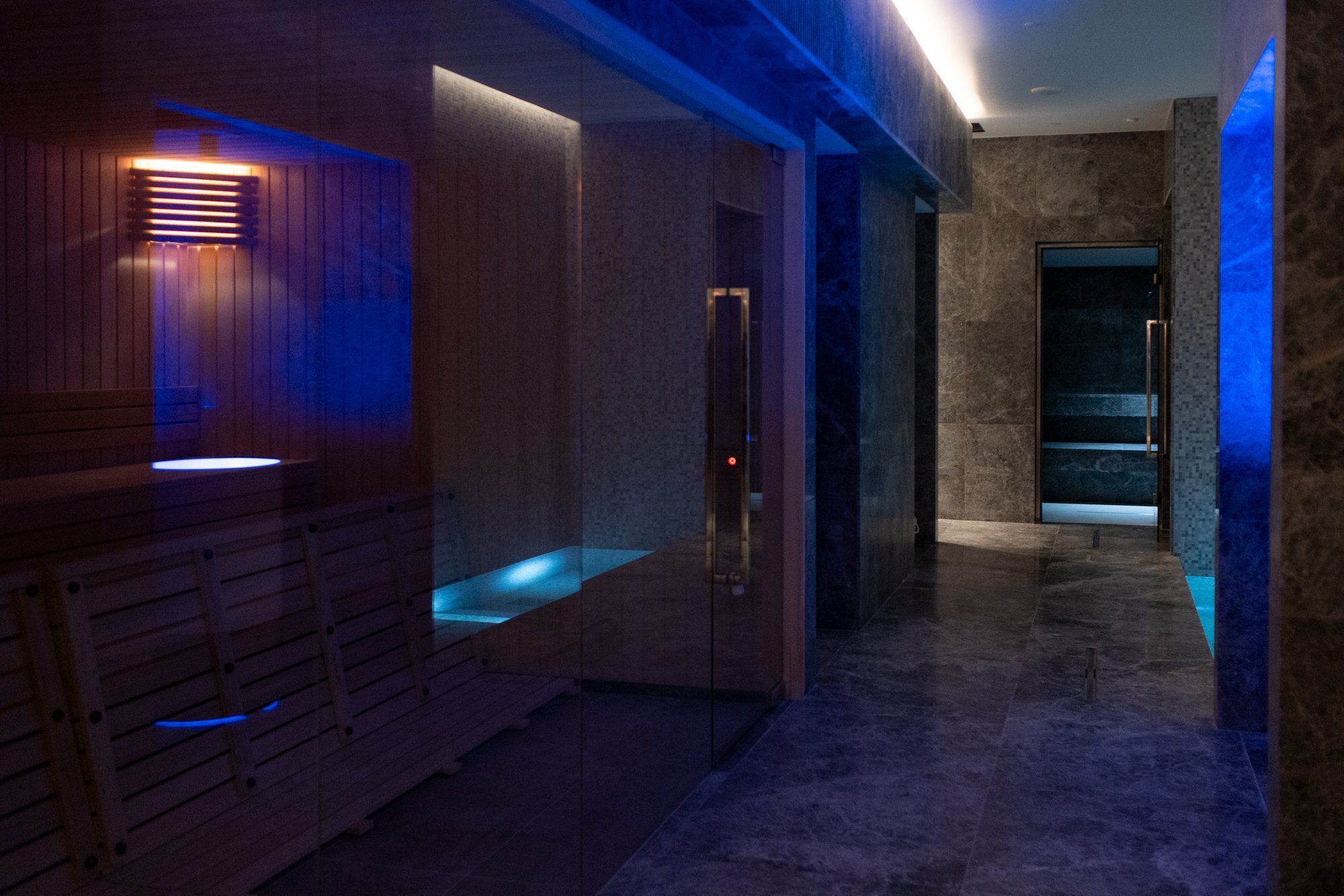 1 BR Luxury Apartment in Mouttagiaka, Limassol photo 12