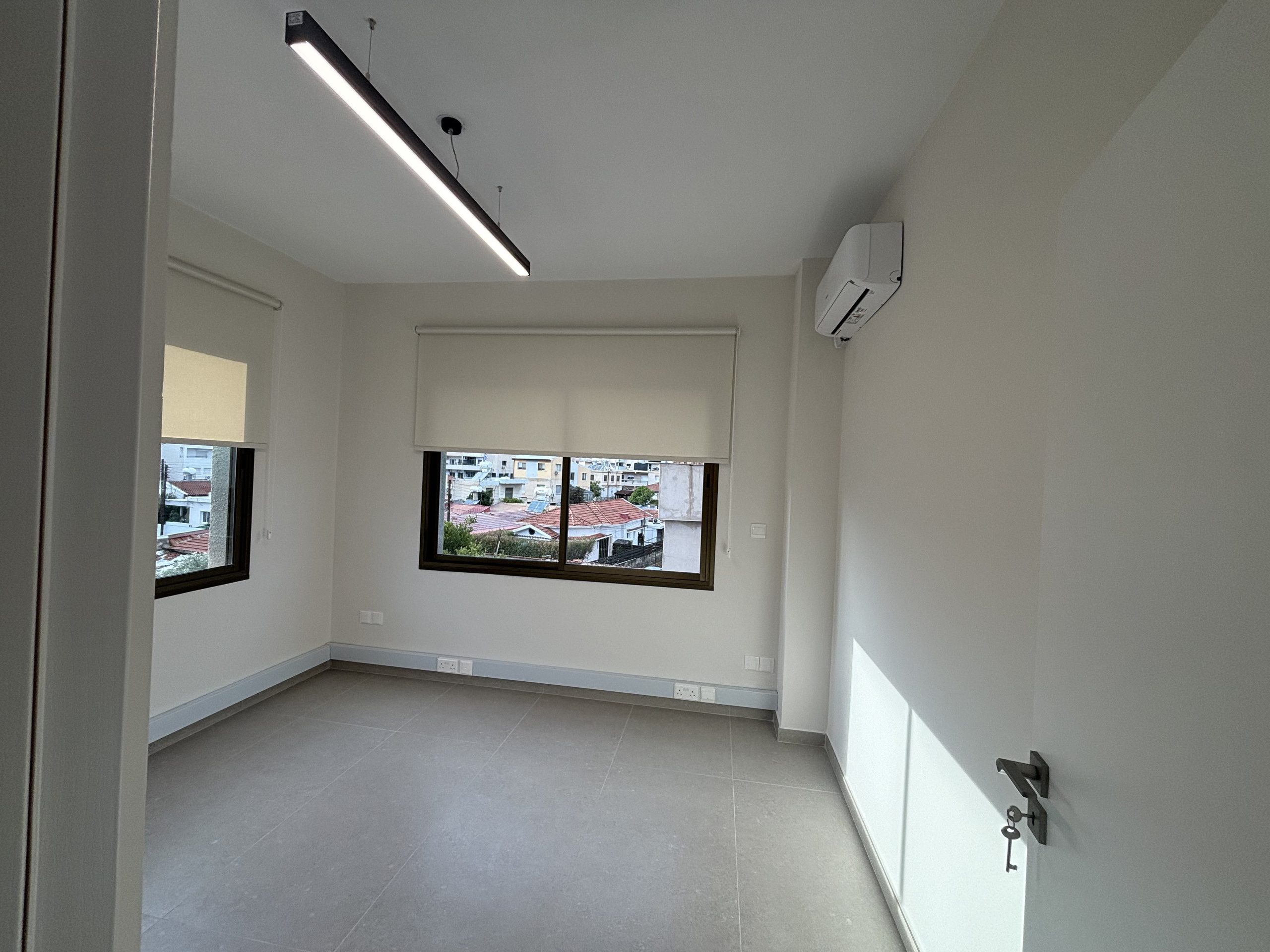 Fully renovated Office in Neapolis, Limassol — photo 5