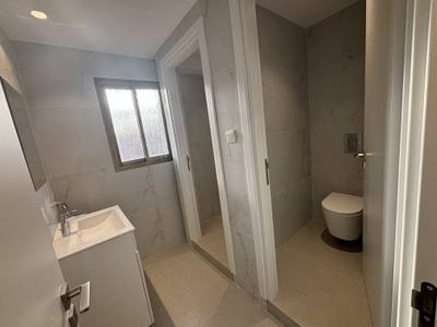 Fully renovated Office in Neapolis, Limassol thumbnail 12