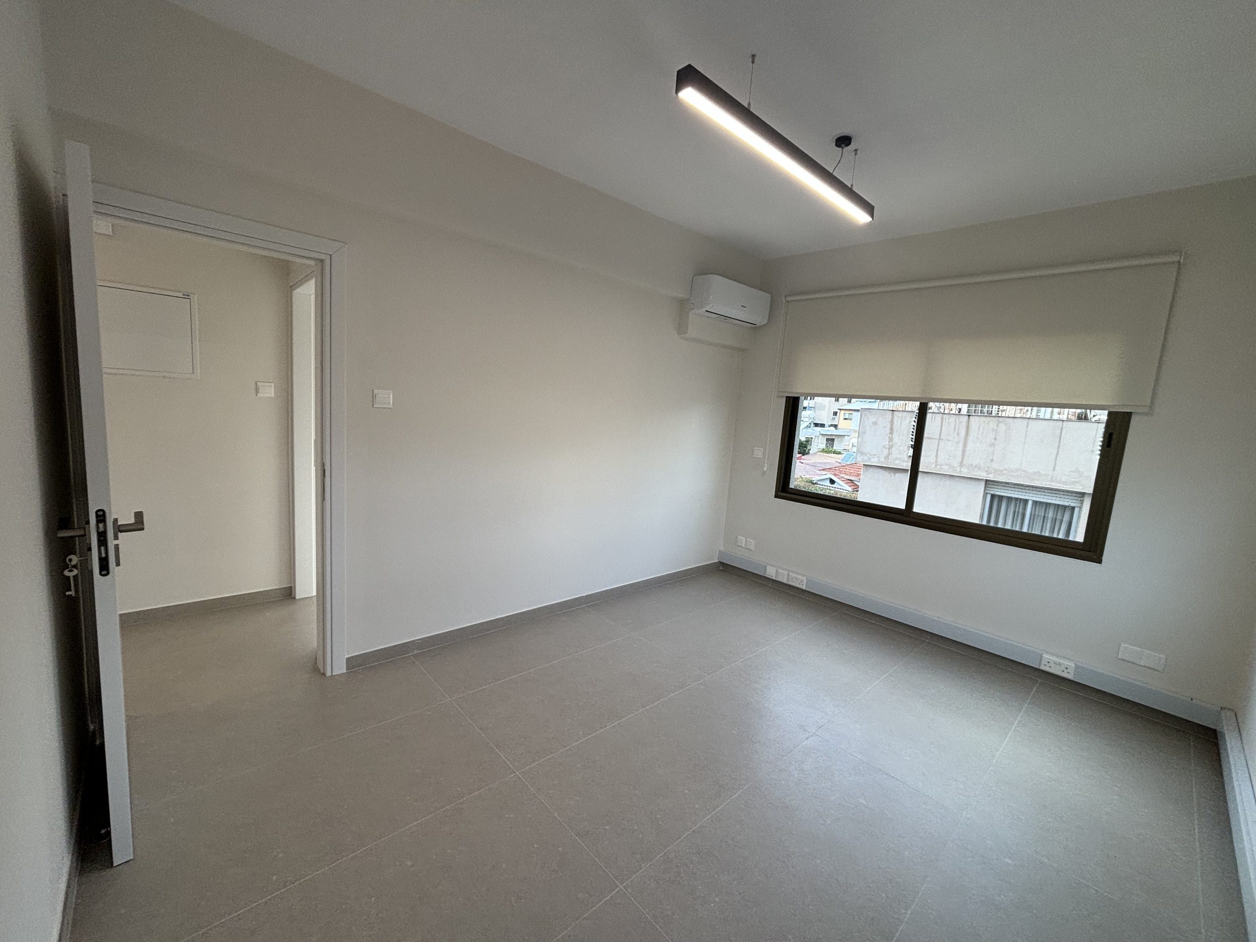 Fully renovated Office in Neapolis, Limassol — photo 6
