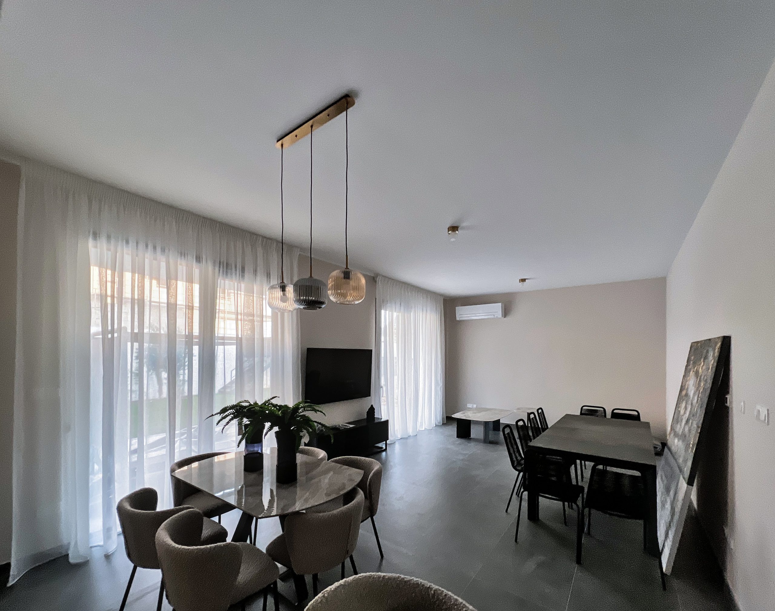 4 BR Villa in Agios Tychonas, Limassol photo 3