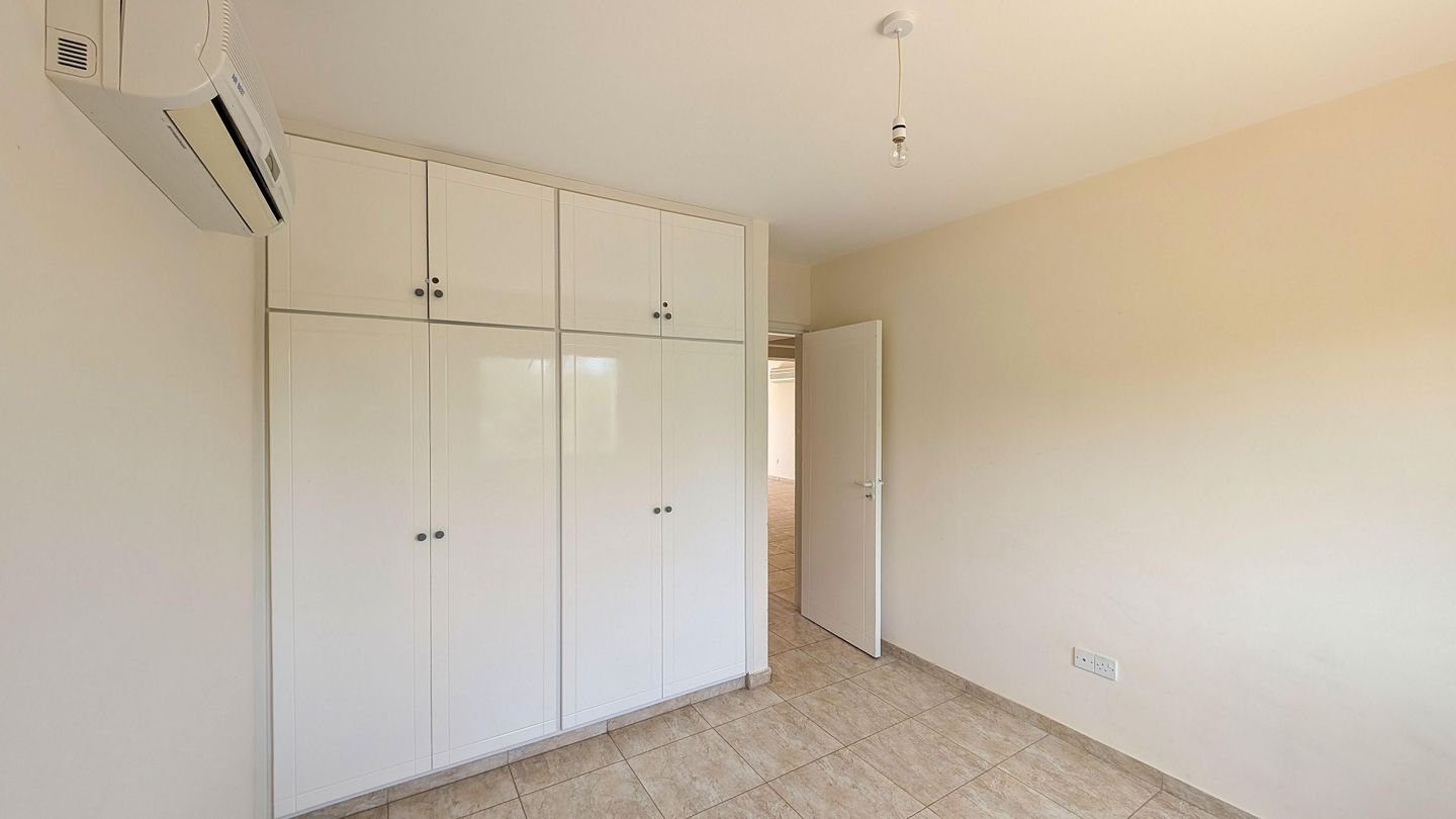 3 BR Apartment in Paralimni, Famagusta photo 9