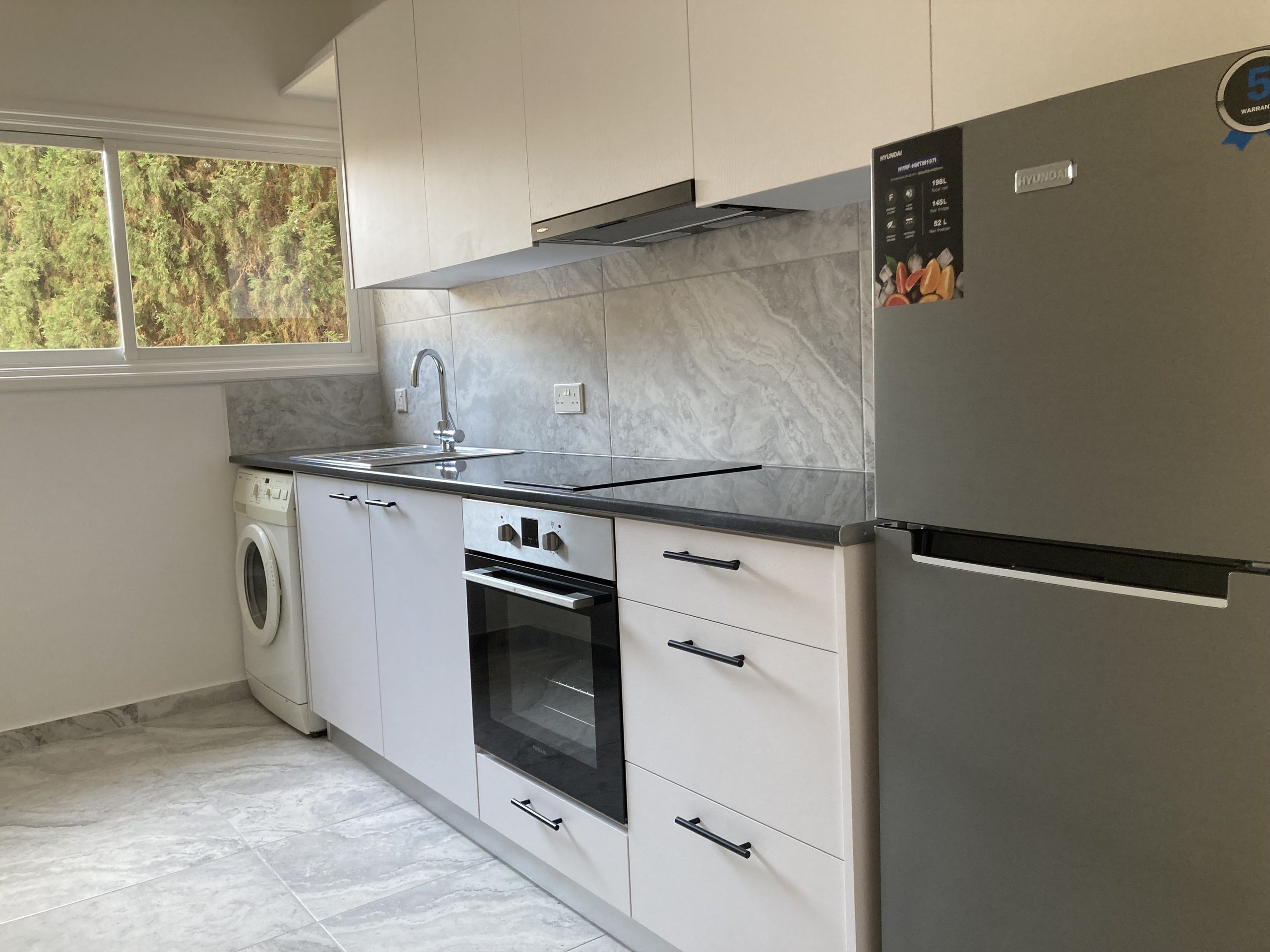 1 BR Apartment in Neapolis, Limassol — photo 4