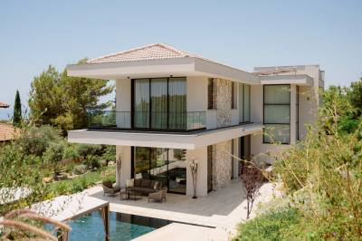 3 BR Luxury Villa in Kouklia, Paphos thumbnail 1