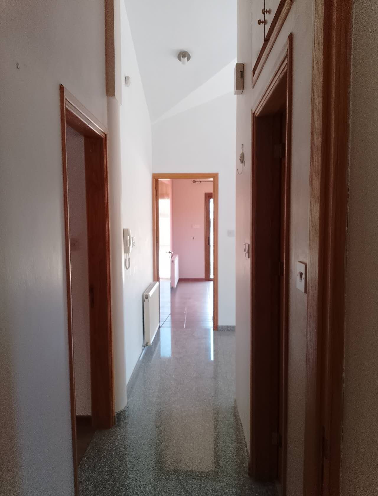 4 BR Villa in Mouttagiaka, Limassol photo 13