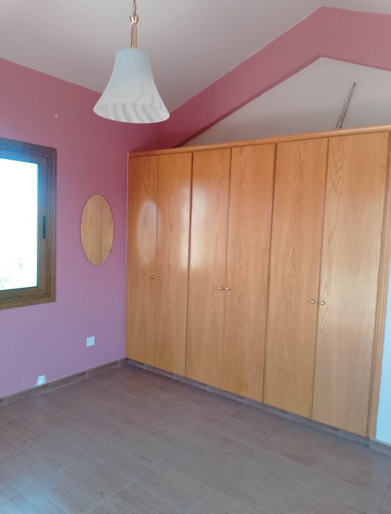 4 BR Villa in Mouttagiaka, Limassol photo 11