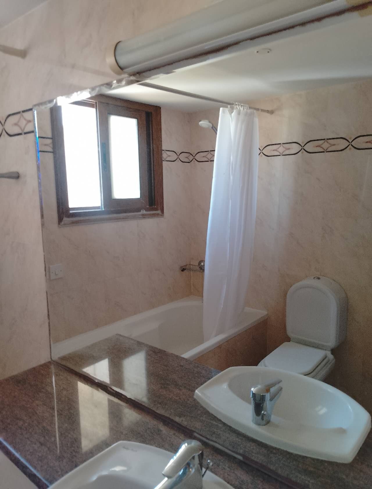 4 BR Villa in Mouttagiaka, Limassol photo 12