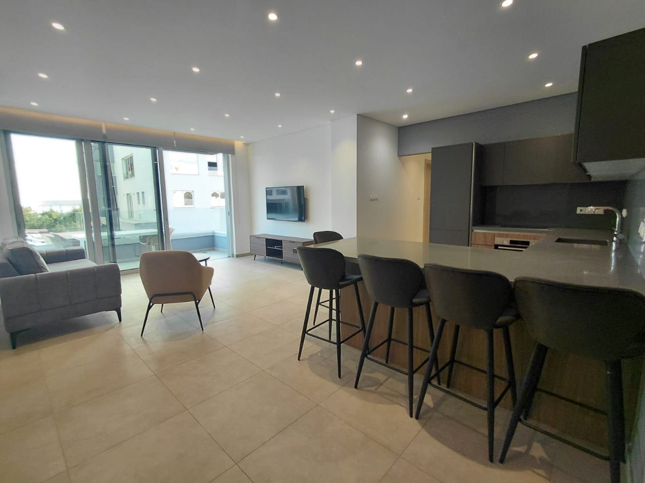 2 BR Apartment in Kapsalos, Limassol — photo 2