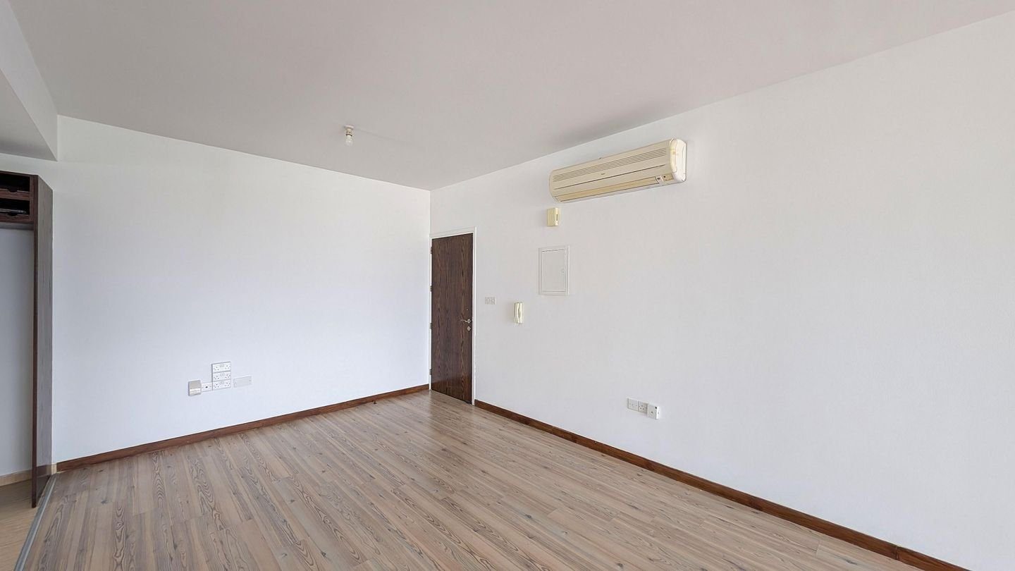 Two-Bedroom Apartment in Lakatamia, Nicosia photo 10
