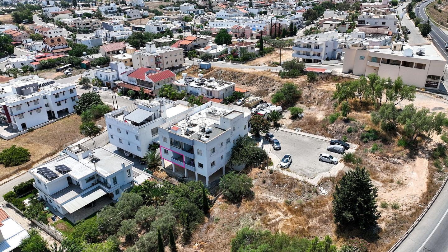 Two-Bedroom Apartment in Lakatamia, Nicosia photo 4