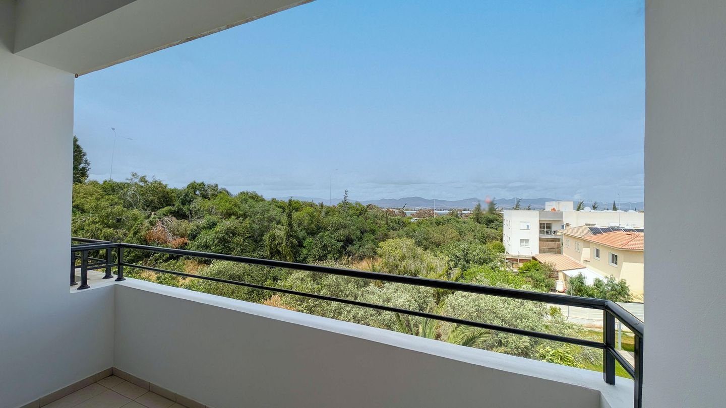 Two-Bedroom Apartment in Lakatamia, Nicosia photo 33