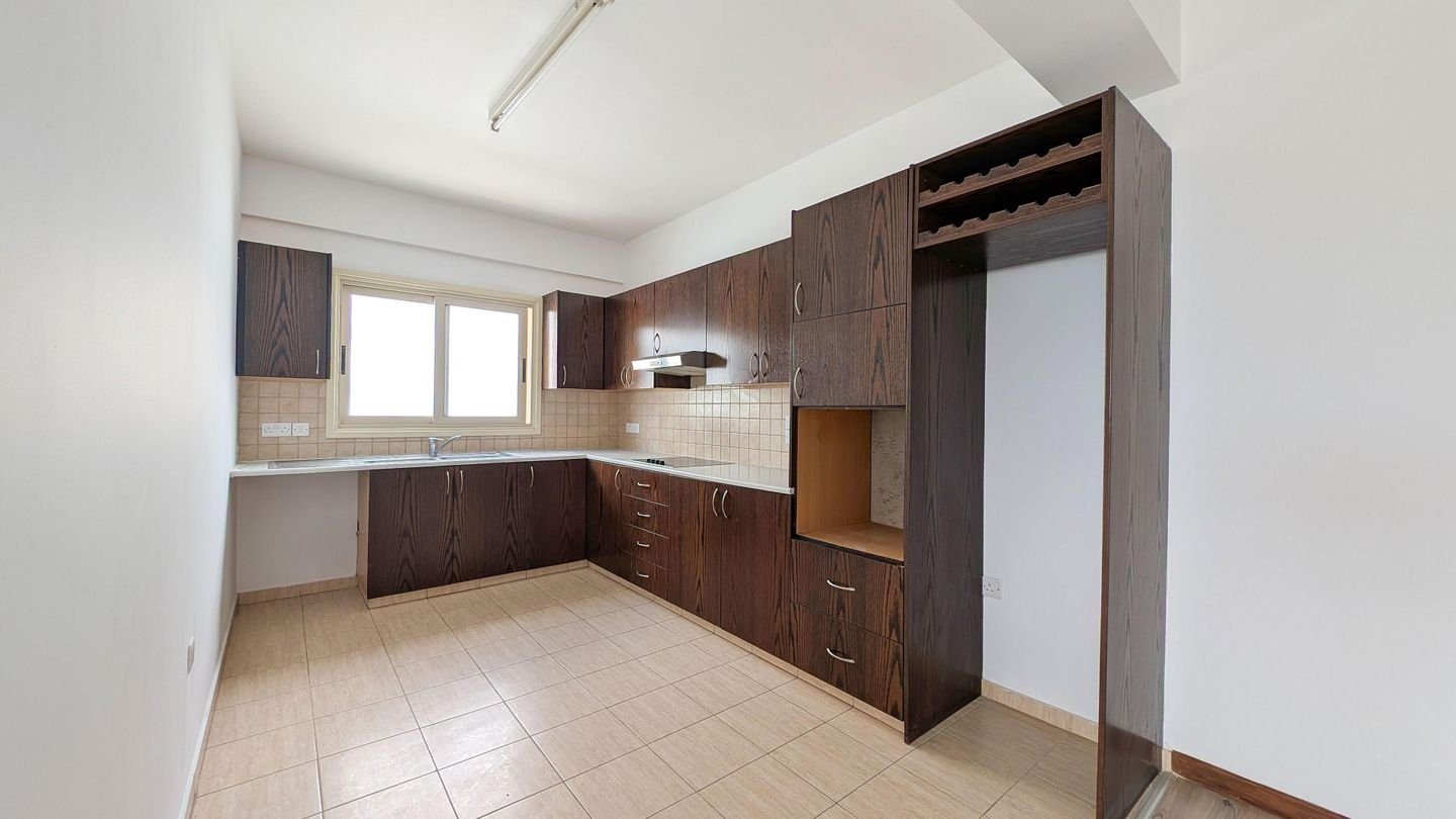 Two-Bedroom Apartment in Lakatamia, Nicosia photo 20