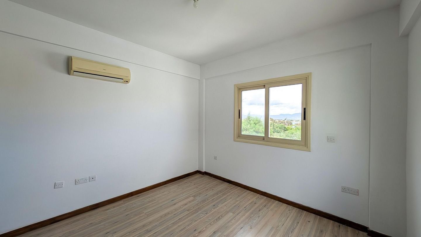 Two-Bedroom Apartment in Lakatamia, Nicosia photo 16