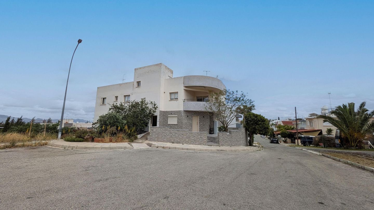 Two-Bedroom Apartment in Lakatamia, Nicosia — photo 2