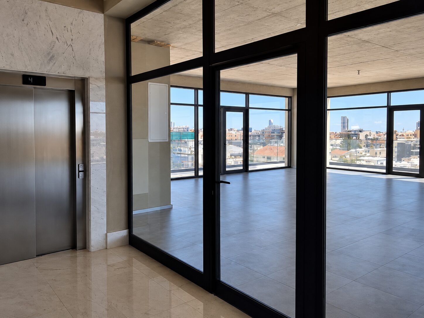 Wolnostojący budynek biurowy 680 m² z widokiem na morze w Petrou Kai Pavlou, Limassol, zdjęcie 9