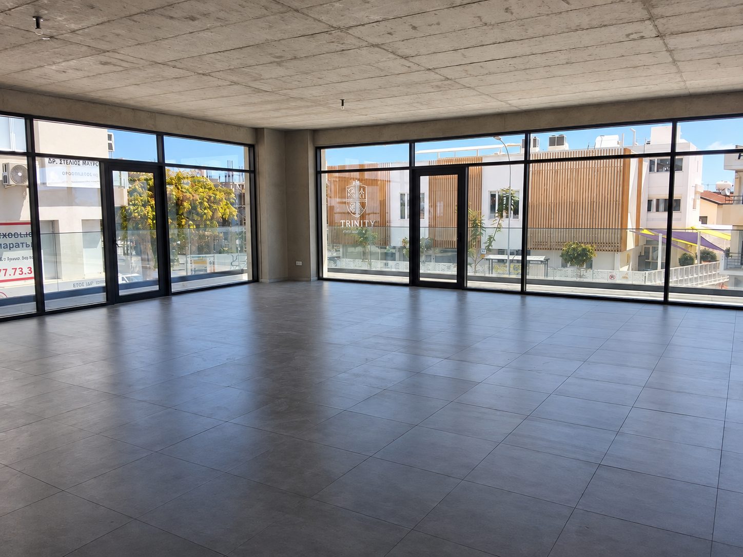 Standalone Office Building 680 m² with Sea Views in Petrou Kai Pavlou, Limassol — photo 4