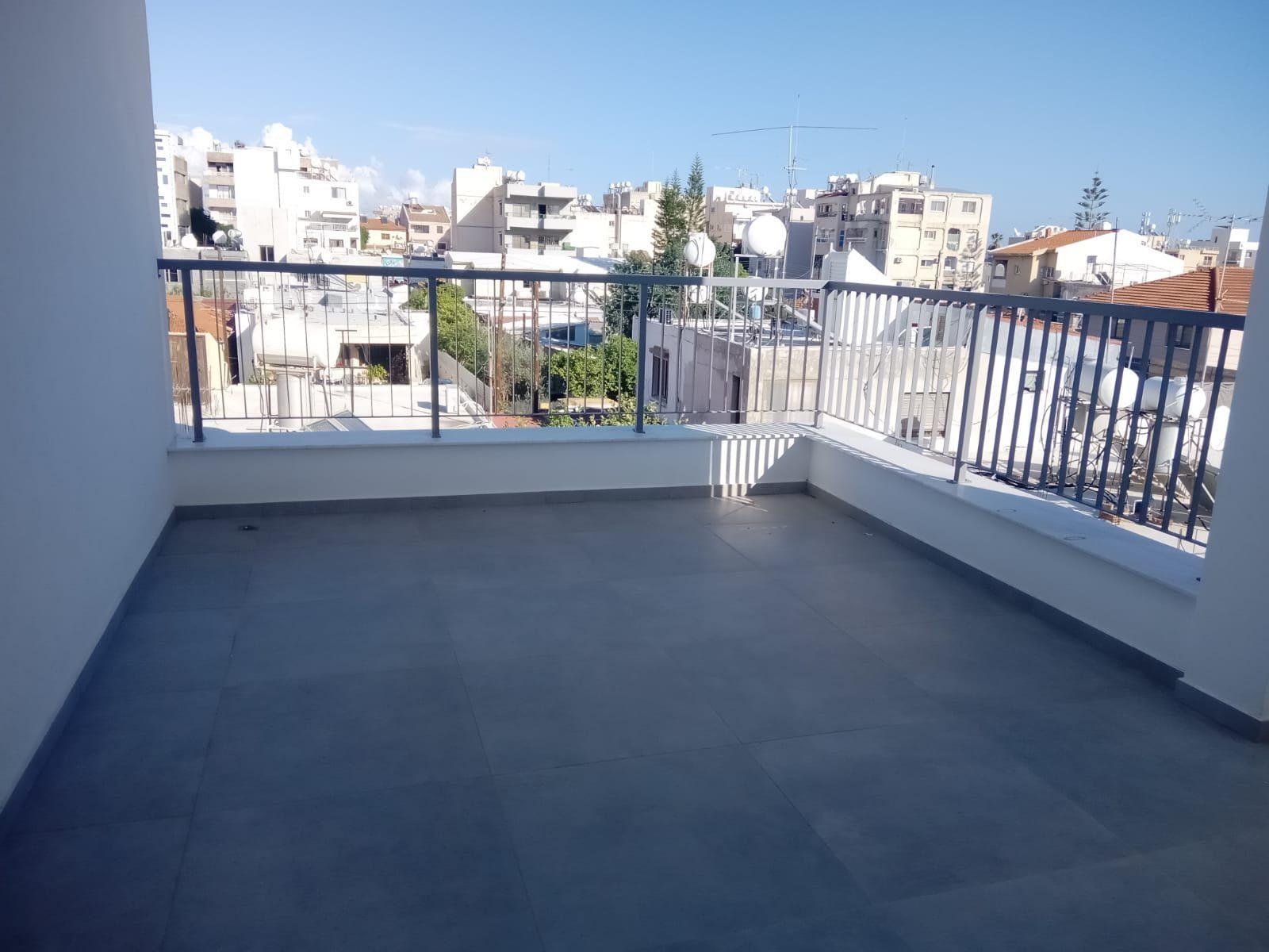 1 BR Apartment in Omonia, Limassol — photo 2