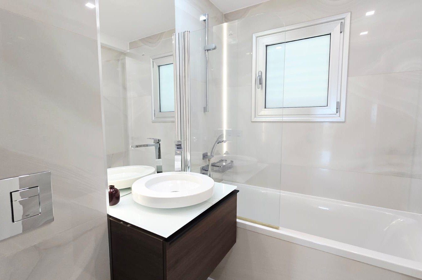 4 BR Luxury Apartment in Agios Tychonas, Limassol photo 19