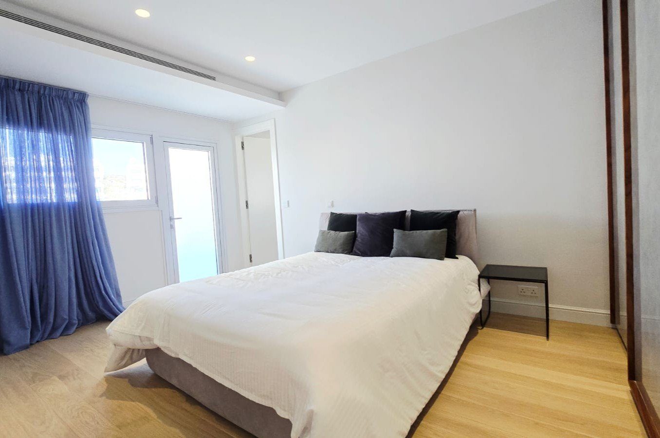 4 BR Luxury Apartment in Agios Tychonas, Limassol photo 17