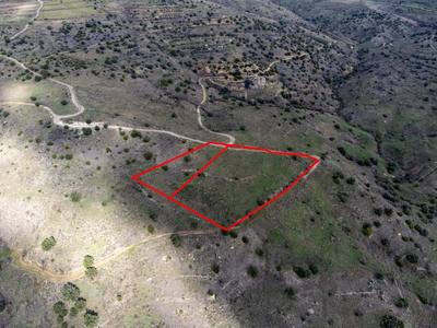 Agricultural fields in Pentalia, Paphos thumbnail 1