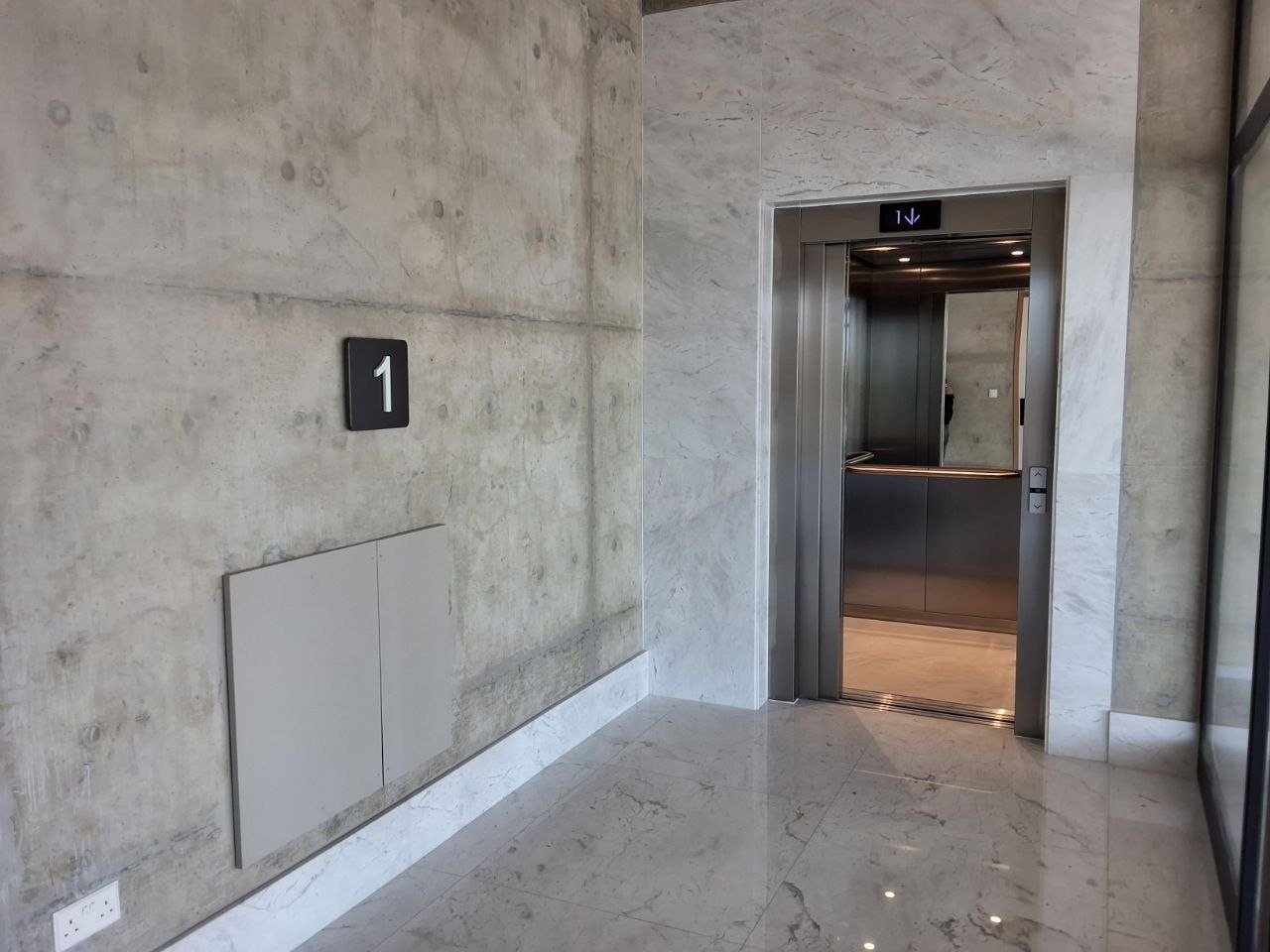 Entire 1st Floor Office in Petrou Kai Pavlou, Limassol photo 5