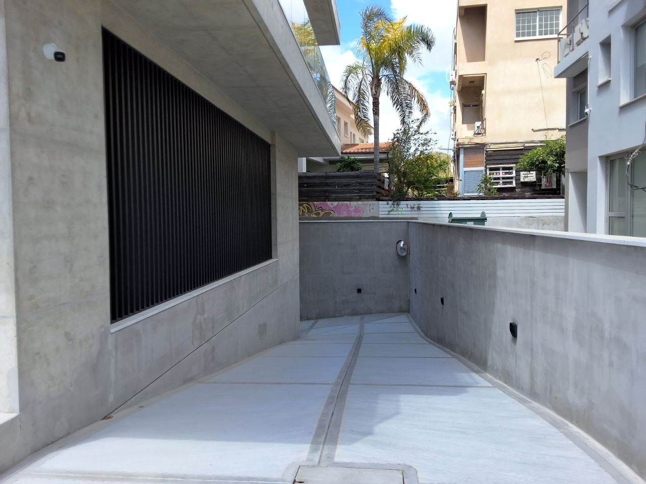 Entire 1st Floor Office in Petrou Kai Pavlou, Limassol photo 15