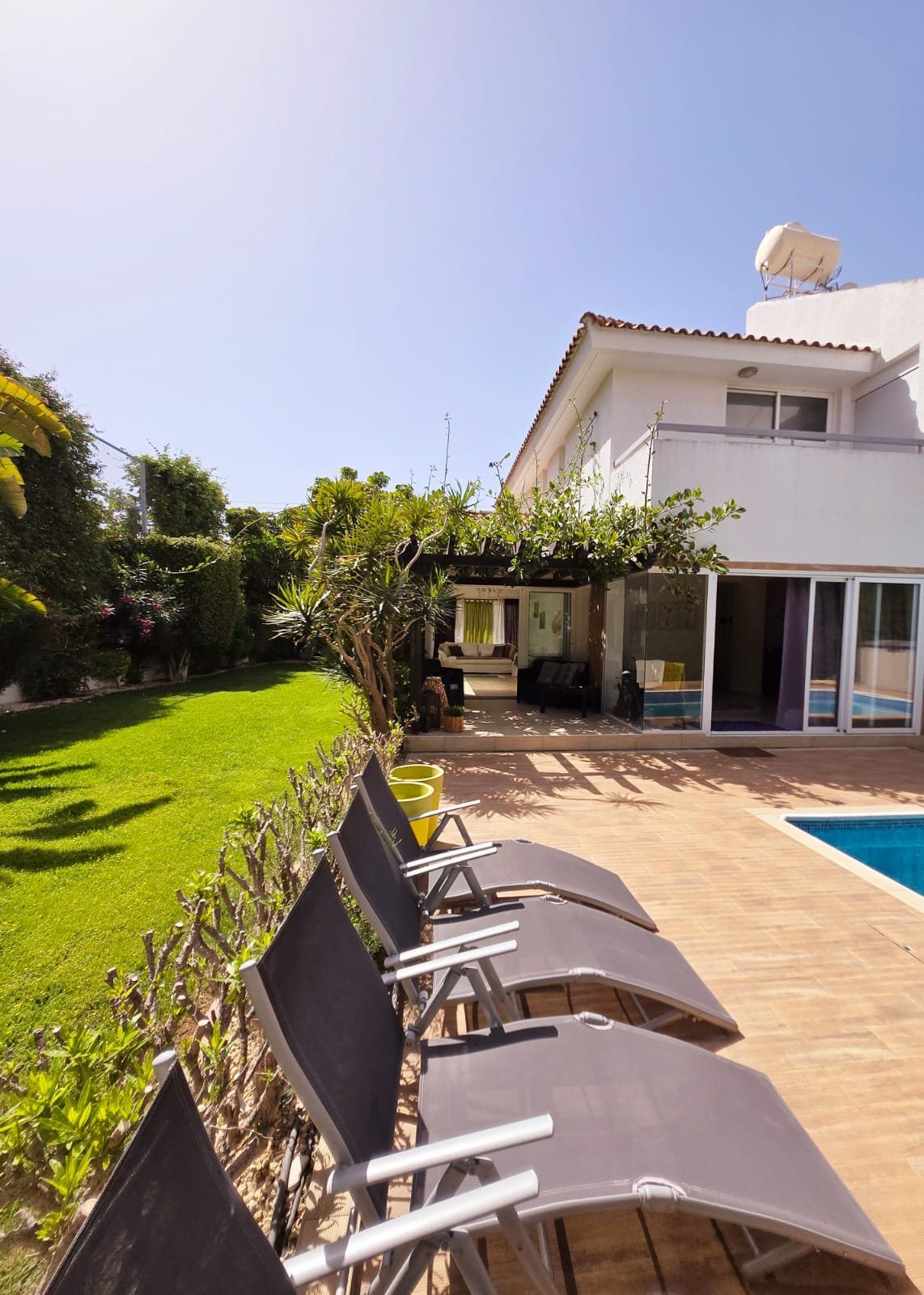4 BR Villa in Agios Athanasios, Limassol photo 15