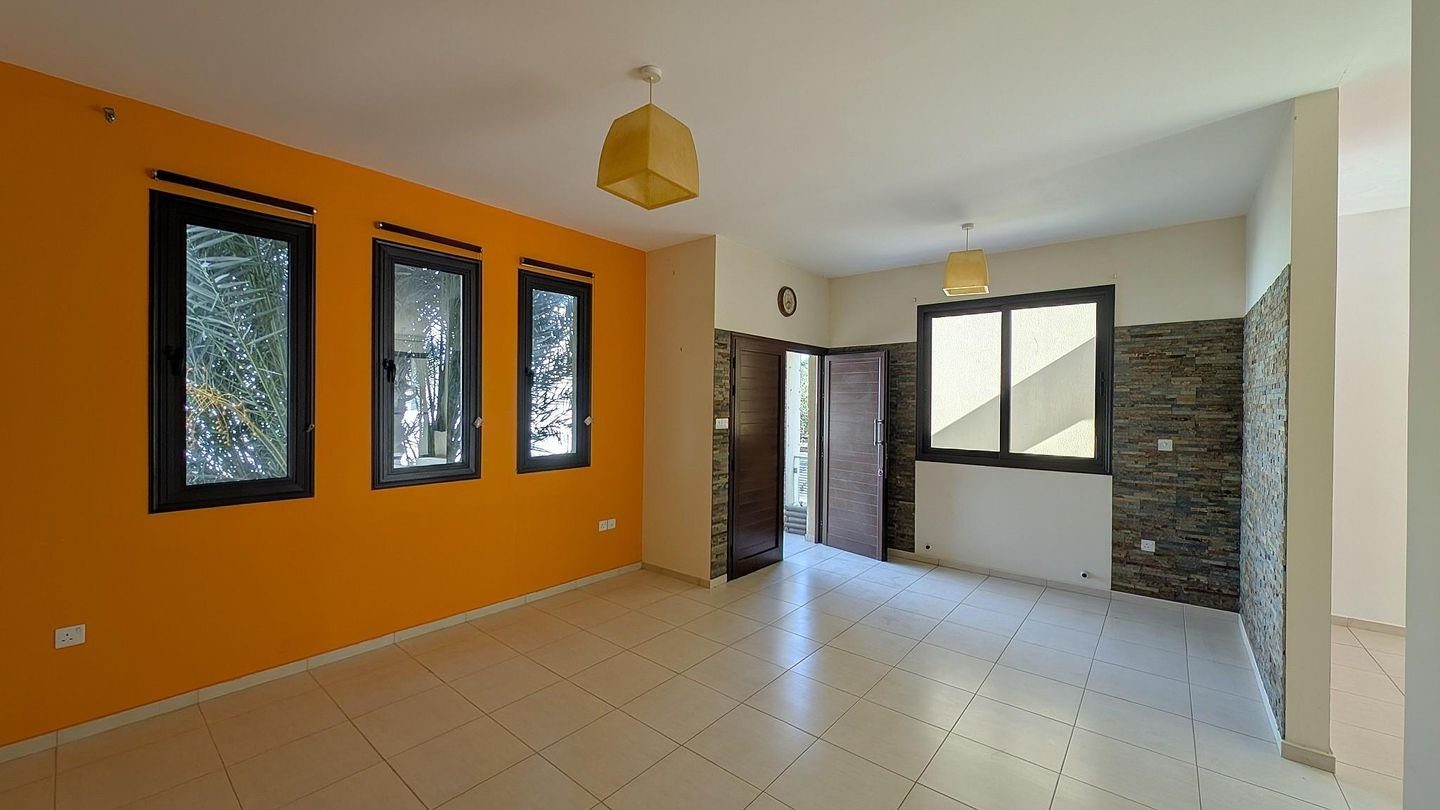 Two-Storey Detached House with Swimming Pool in Oroklini, Larnaca photo 10