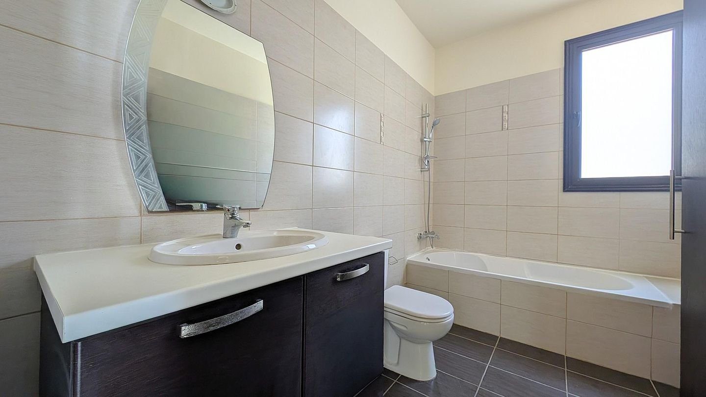 Two-Storey Detached House with Swimming Pool in Oroklini, Larnaca photo 20