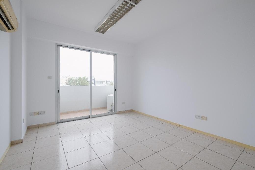 Offices in Agios Antonios, Nicosia photo 14