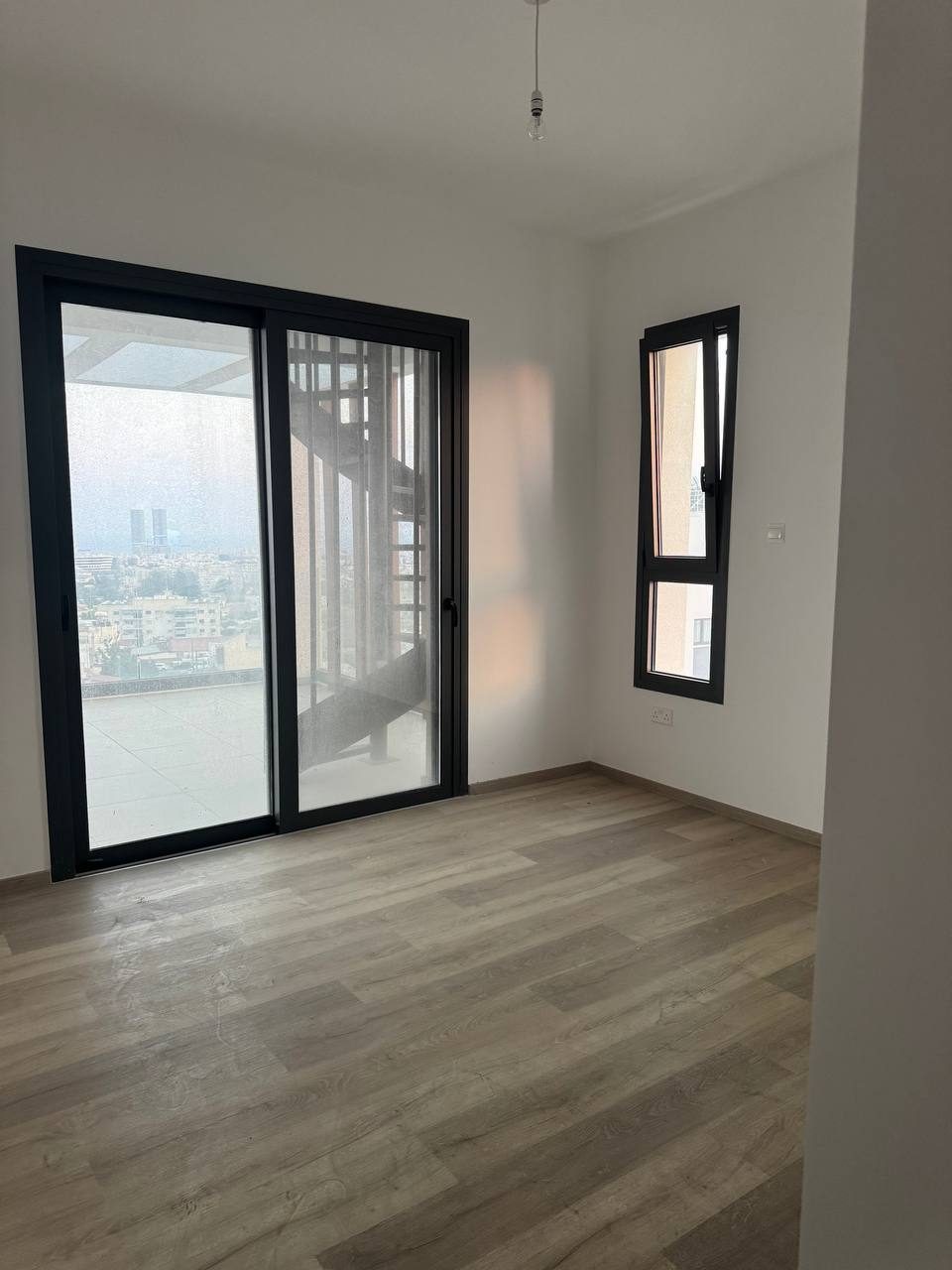 3 BR Penthouse in Agios Athanasios, Limassol photo 9