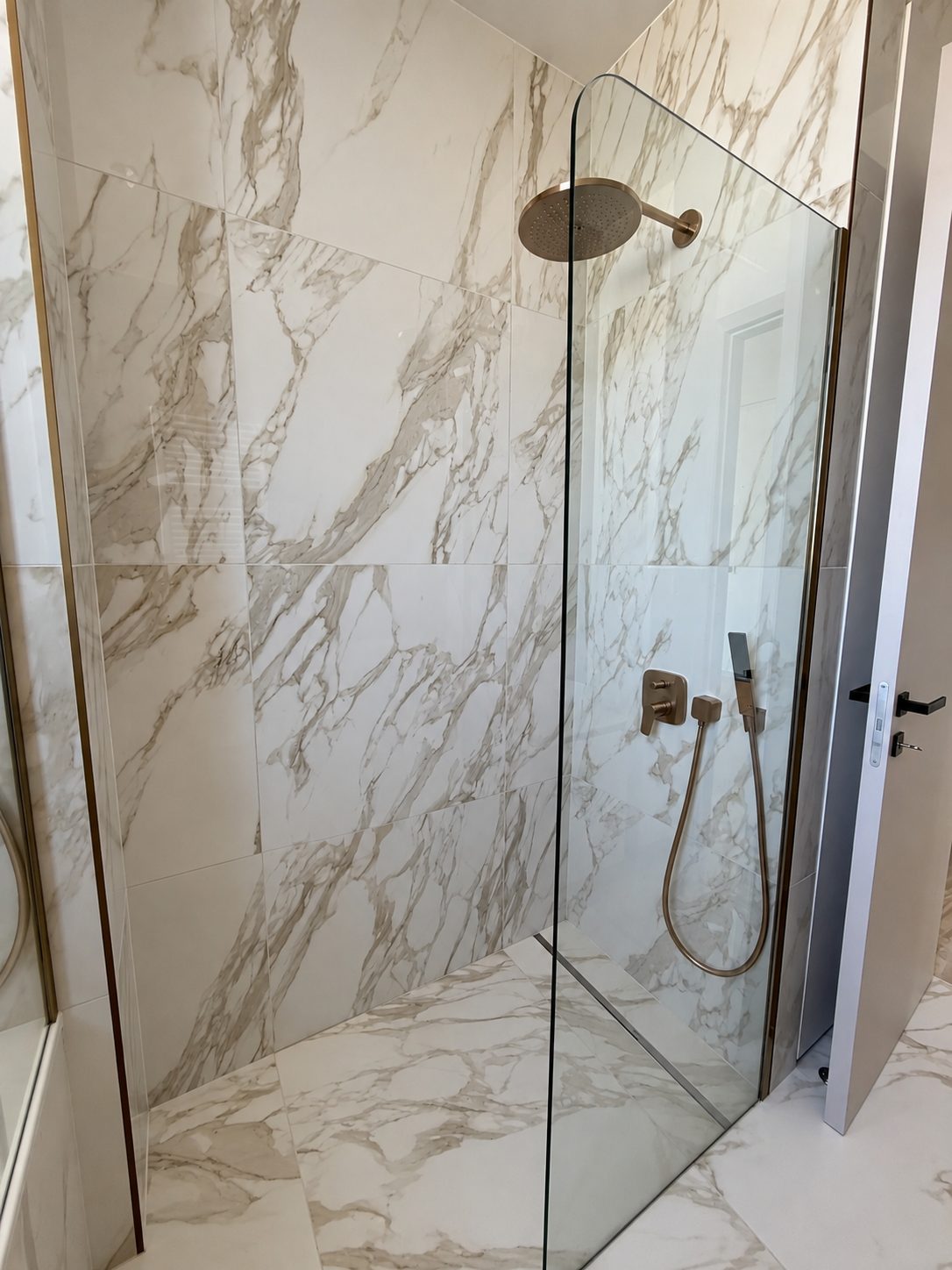 1 BR Apartment in Potamos Germasogeias, Limassol photo 6