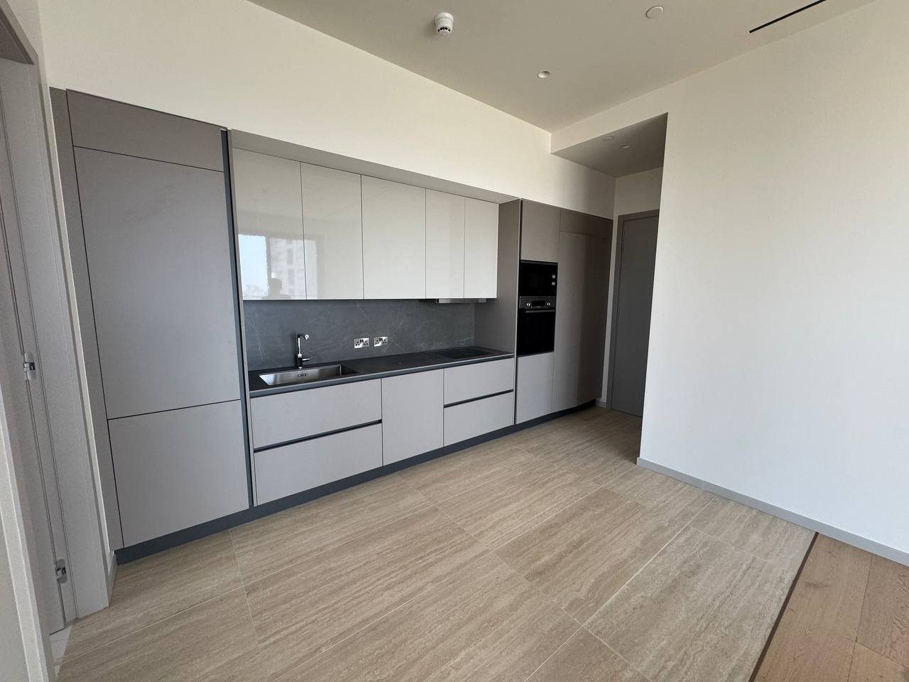 1 BR Apartment in Potamos Germasogeias, Limassol photo 2