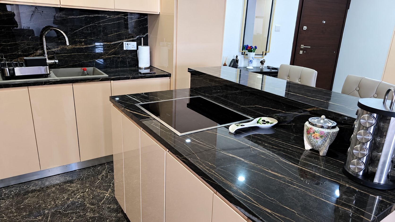 3 BR Apartment in Potamos Germasogeias, Limassol photo 5
