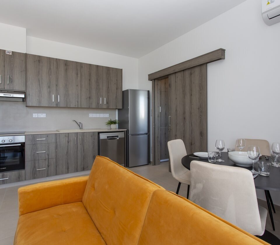 1 BR Apartment in Kato Polemidia, Limassol photo 5