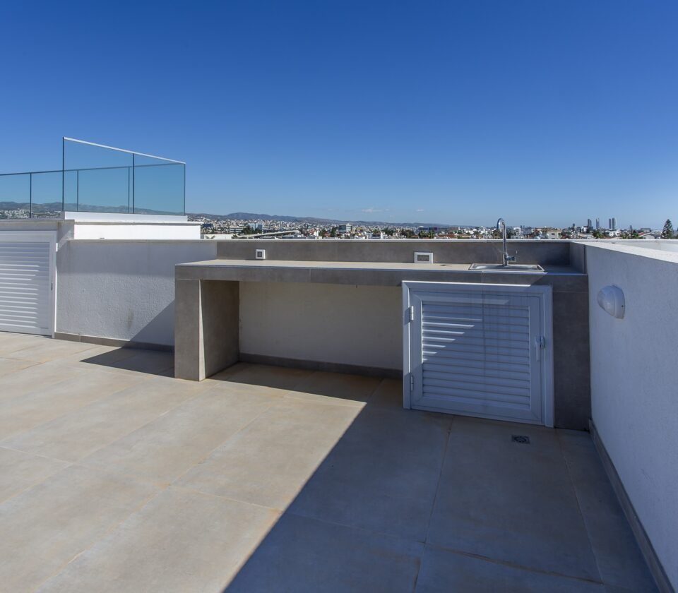 1 BR Apartment in Kato Polemidia, Limassol photo 19