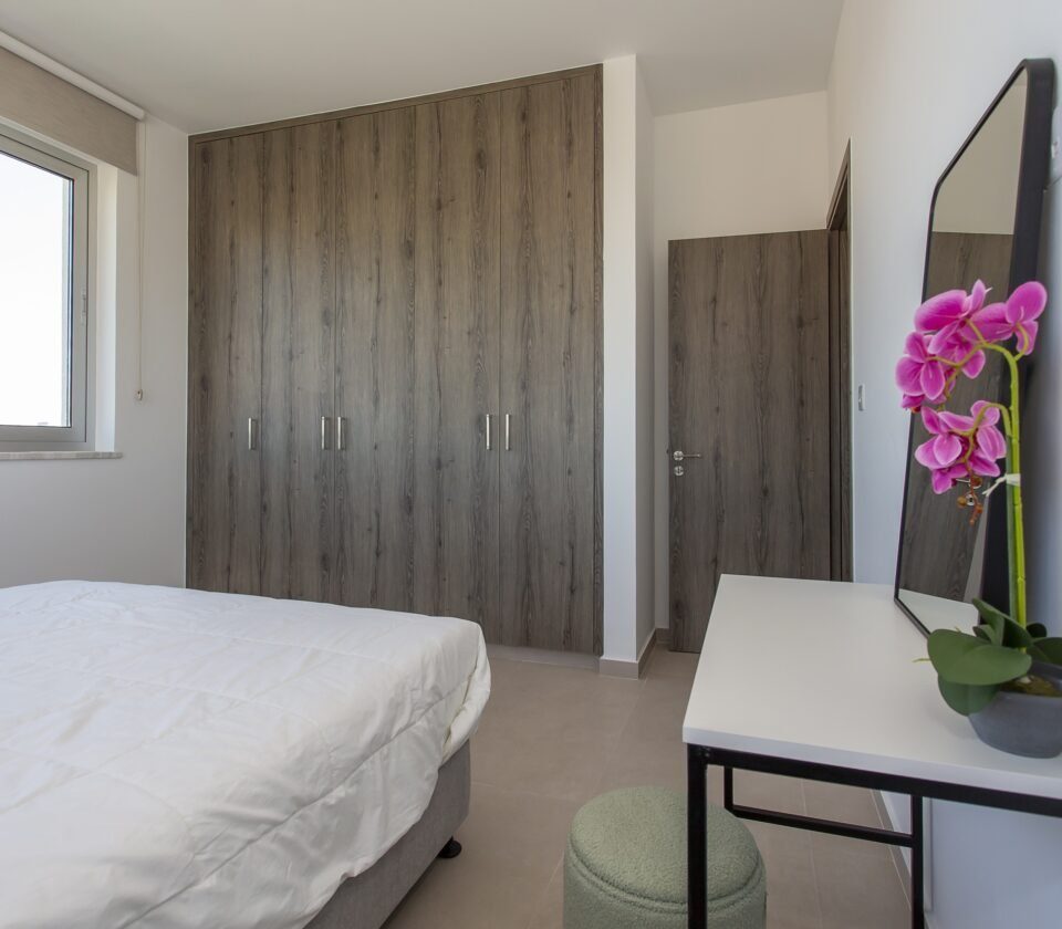 1 BR Apartment in Kato Polemidia, Limassol photo 13