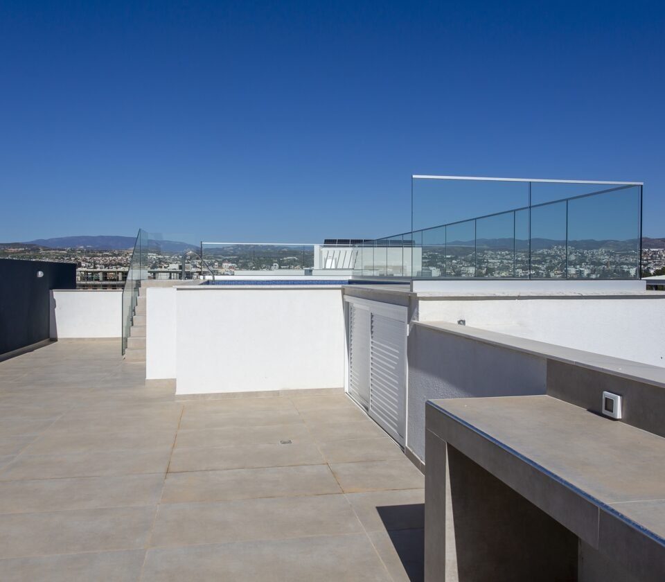 1 BR Apartment in Kato Polemidia, Limassol photo 18