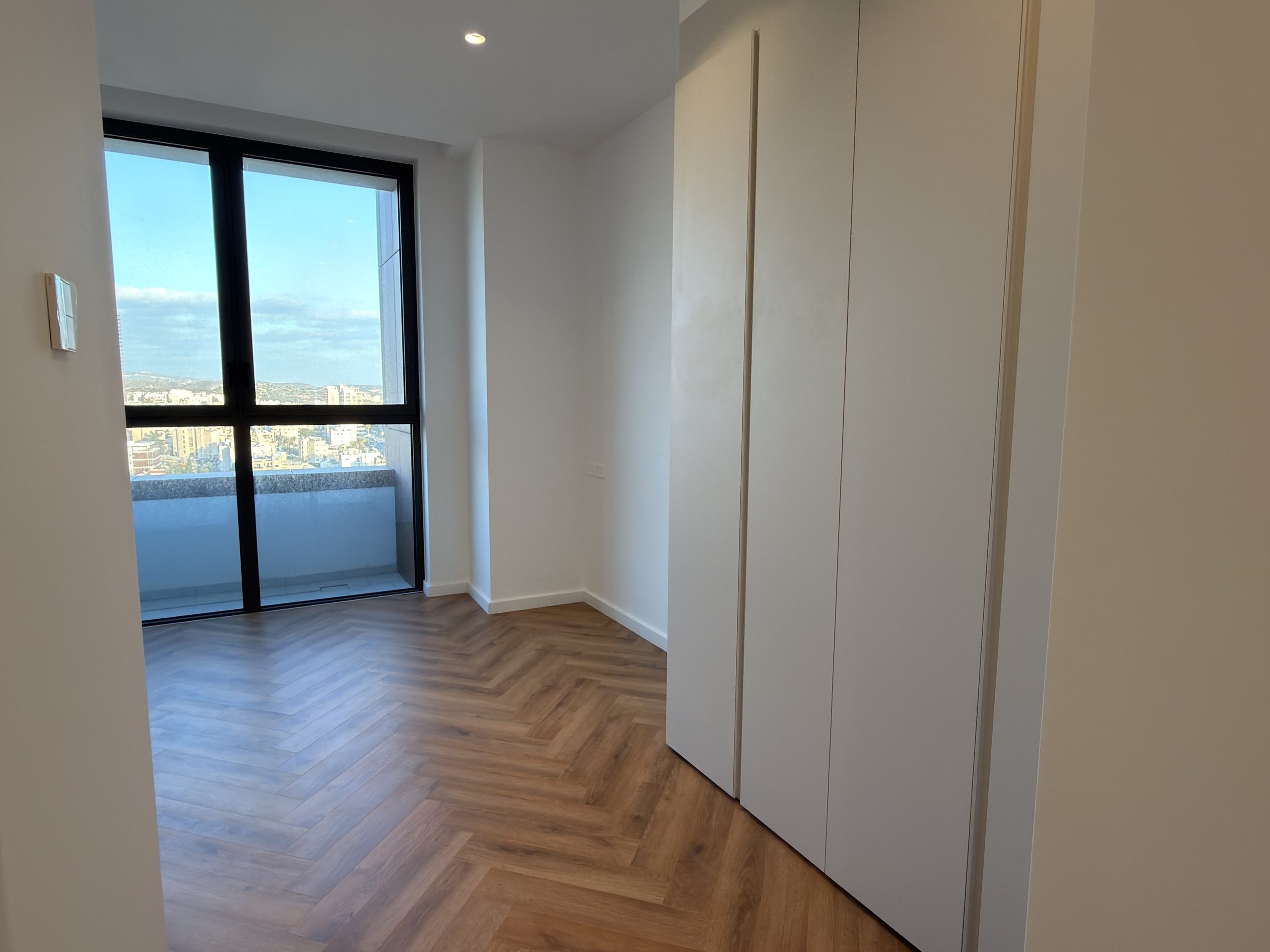 2 BR Apartment in Agios Tychonas, Limassol photo 5