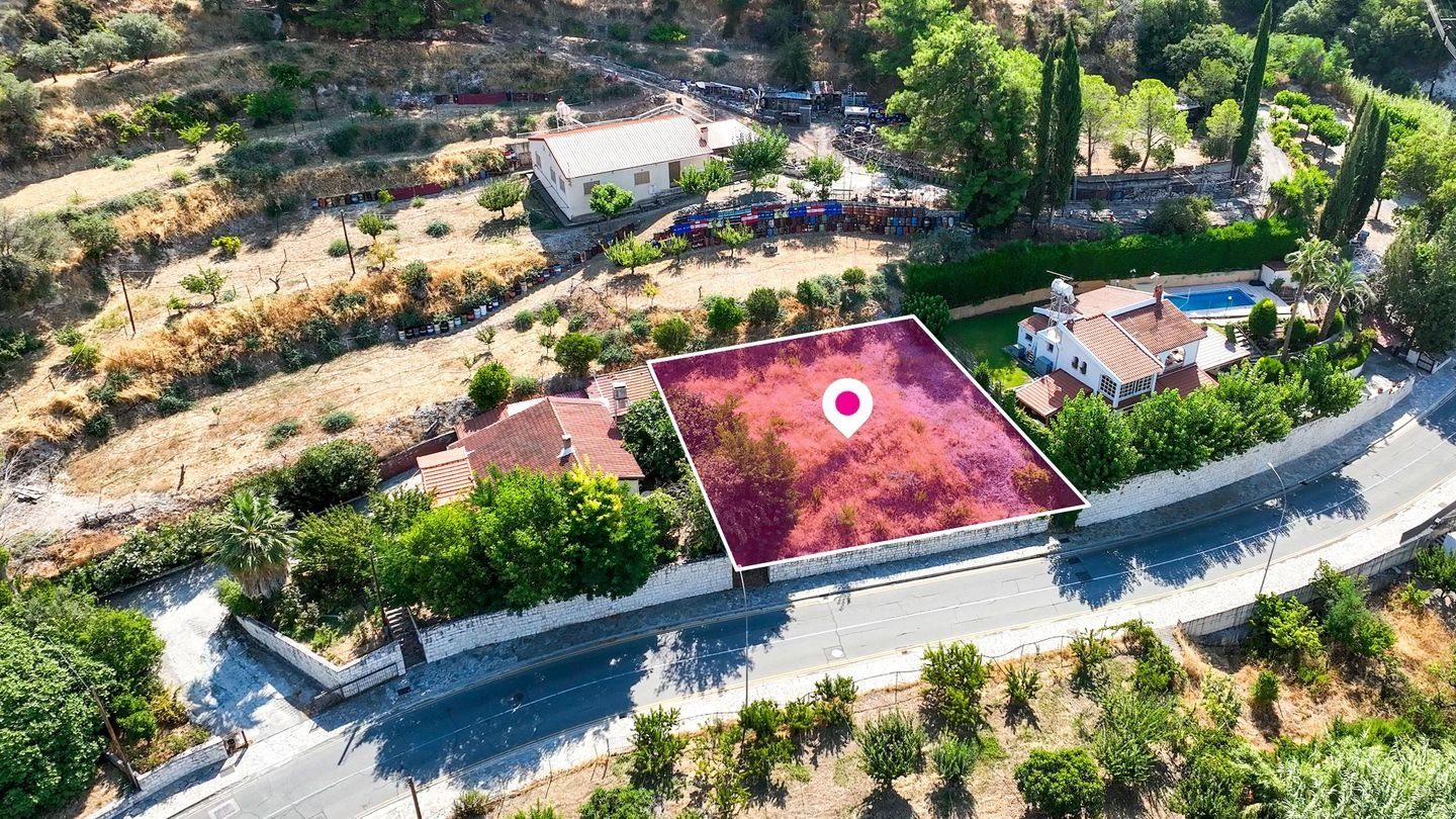 Residential field in Trimiklini, Limassol photo 2