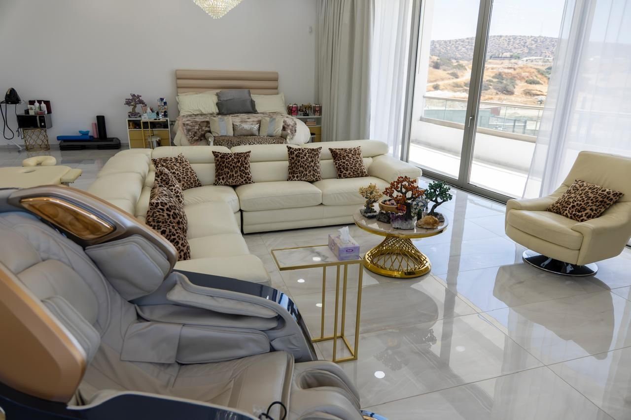 7 BR House in Pyrgos, Limassol photo 11