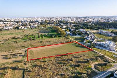 Shared residential field in Chryseleousa, Strovolos thumbnail 4