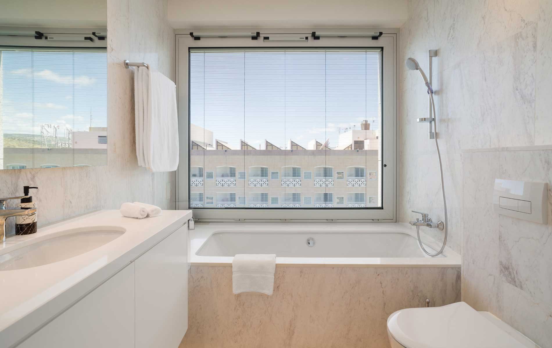 2 BR Apartment in Parekklisia Tourist Area, Limassol photo 11