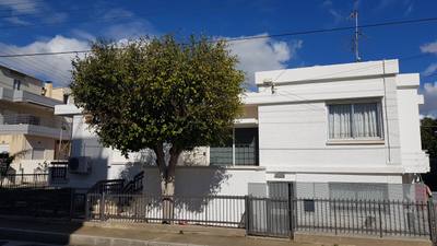 Renovated 3 BR house in the centre of Limassol thumbnail 2