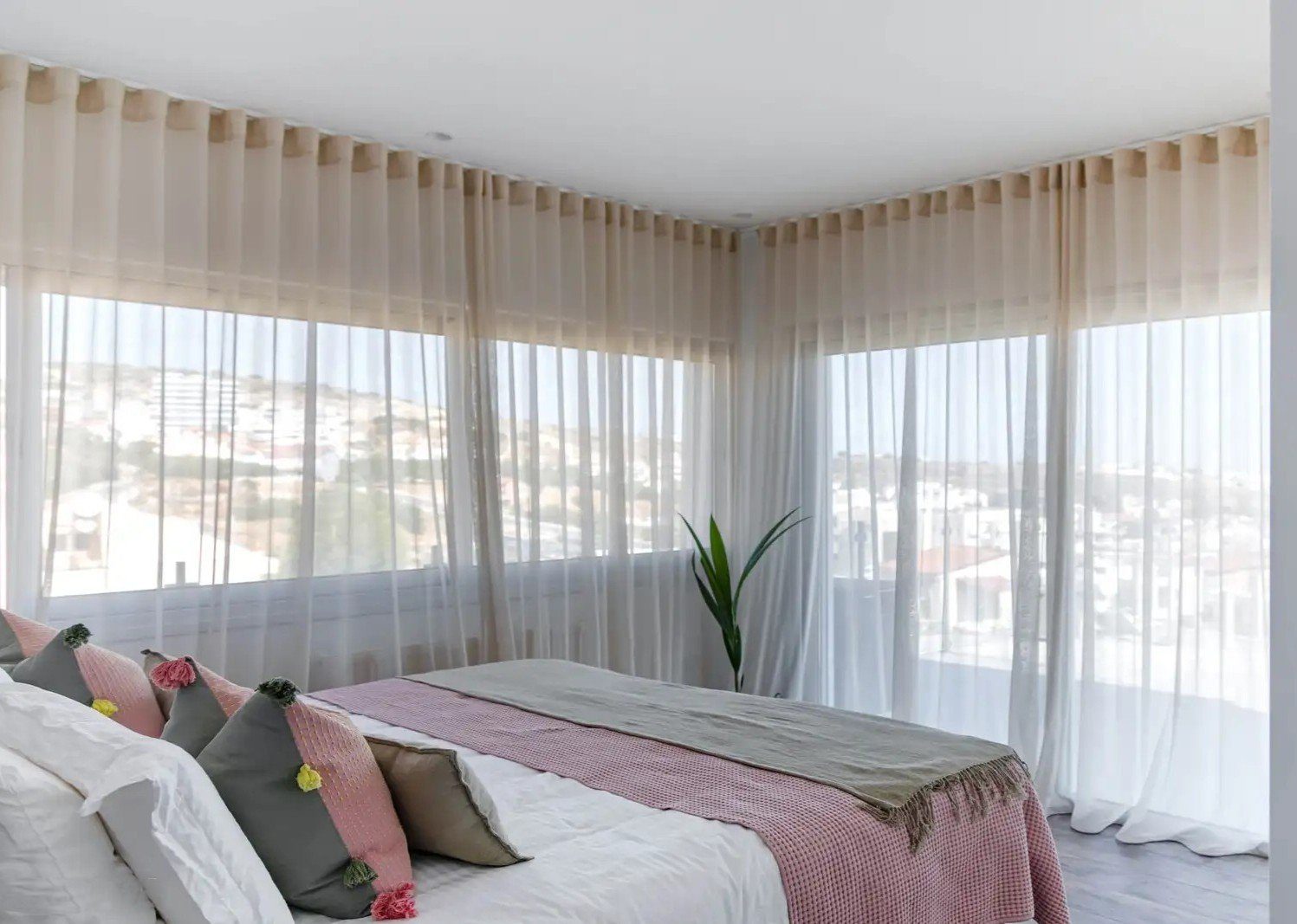 3 BR Penthouse with sea view in Agia Fyla, Limassol — photo 8