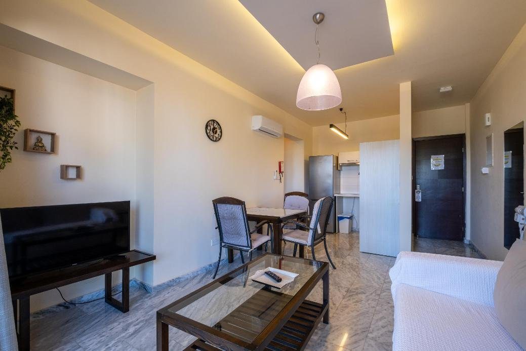 1-bedroom apartment with jacuzzi in Latchi, Paphos photo 10
