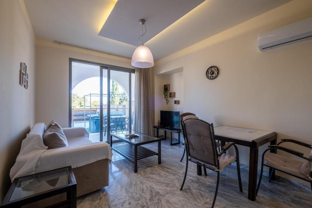 1-bedroom apartment with jacuzzi in Latchi, Paphos photo 12